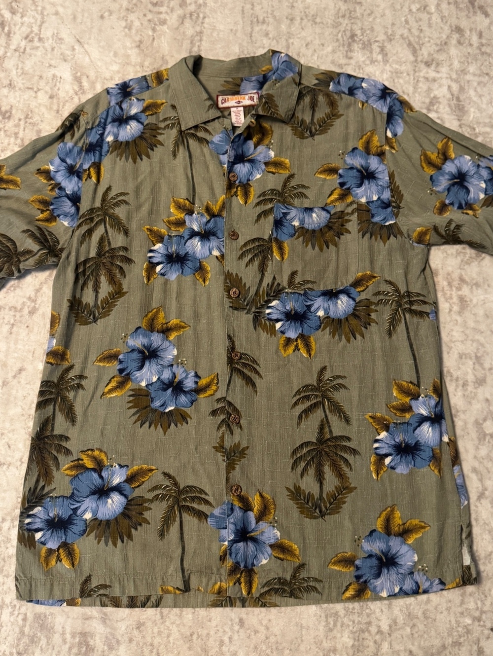 Caribbean Joe Medium Hawaiian Shirt
